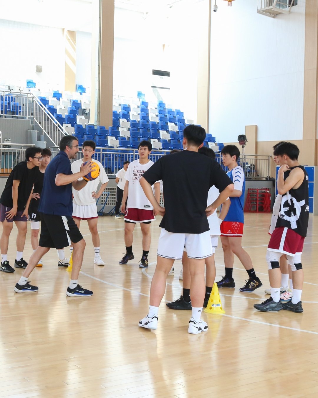 Échanges franco-chinois jeunesse basket lycée Changping Beijing Jérôme Navier